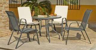 Conjunto Acero Sulam-90 de Hevea - Conjunto de acero color antracita: mesa redonda de 90 cm, con tapa de cristal templado + 4 sillones apilables de acero y textilen