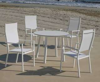 Set California-HPL Janeiro de Hevea - Conjunto de aluminio para jardín: Mesa redonda con tablero HPL de 100 cm + 4 sillones altos de textilen. Colores: blanco y antracita.