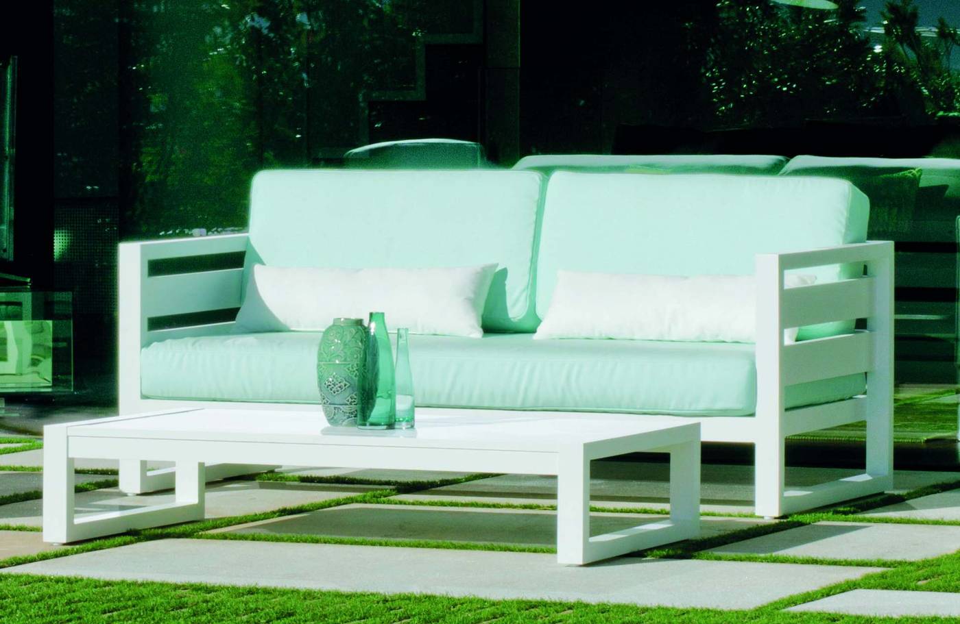 Set Aluminio Luxe Cosmos-7 - Conjunto lujo de aluminio color blanco, antracita, champagne, plata o marrón: 1 sofá de 2 plazas + 2 sillones + 1 mesa de centro.