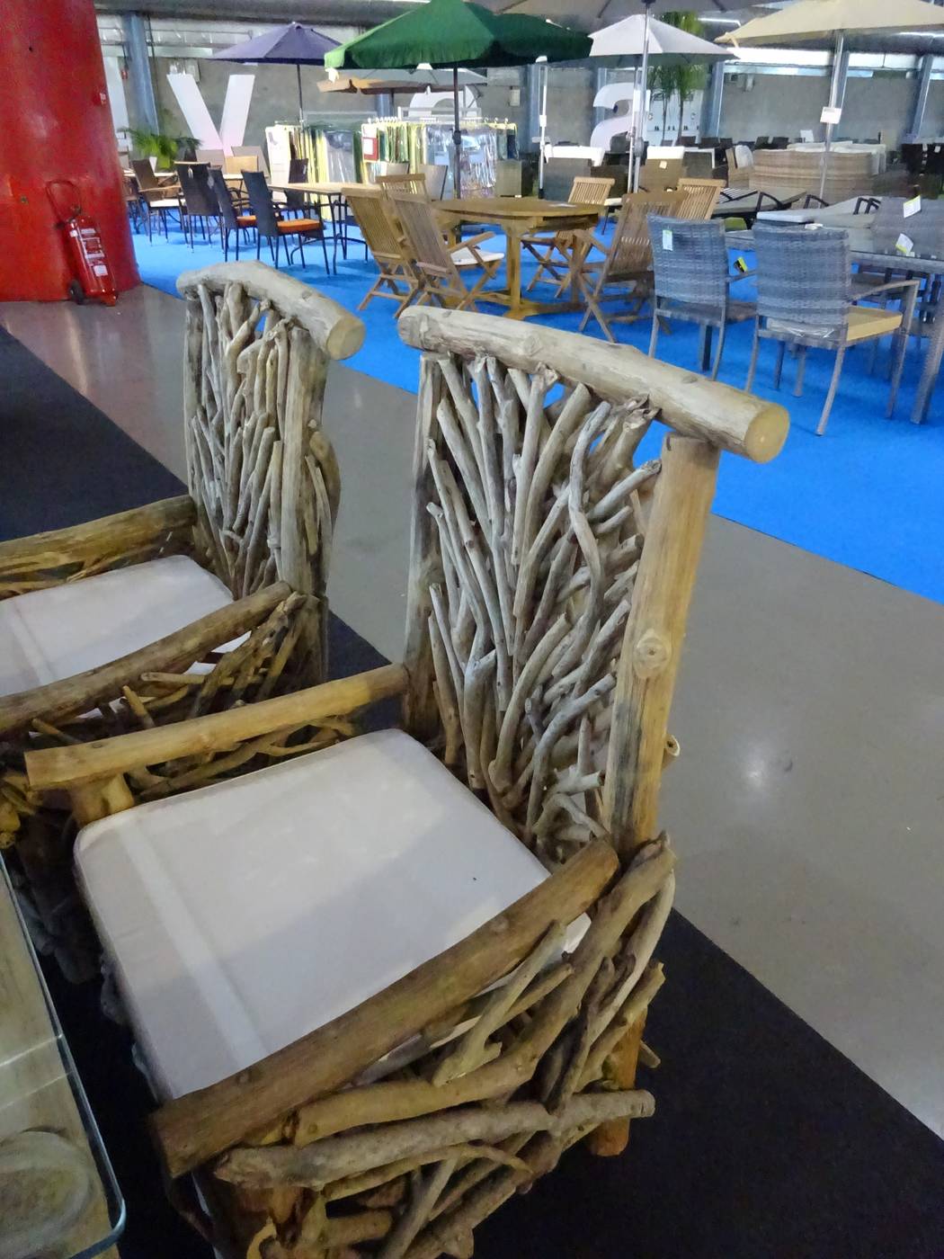 Conunto Madera tropical Aberdin-180 - Conjunto de madera tropical para jardín: Mesa comedor 180 cm. + 6 sillones + cojines