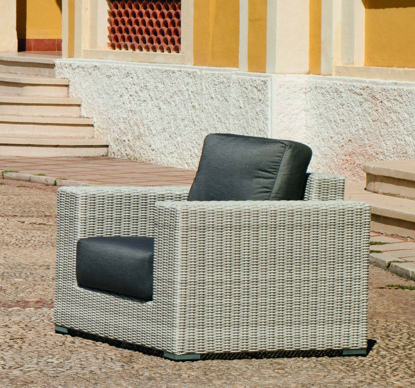 Set Médula Luxe Greta-8 - 1 sofá de 3 plazas + 2 sillones + 1 mesa de centro + cojines