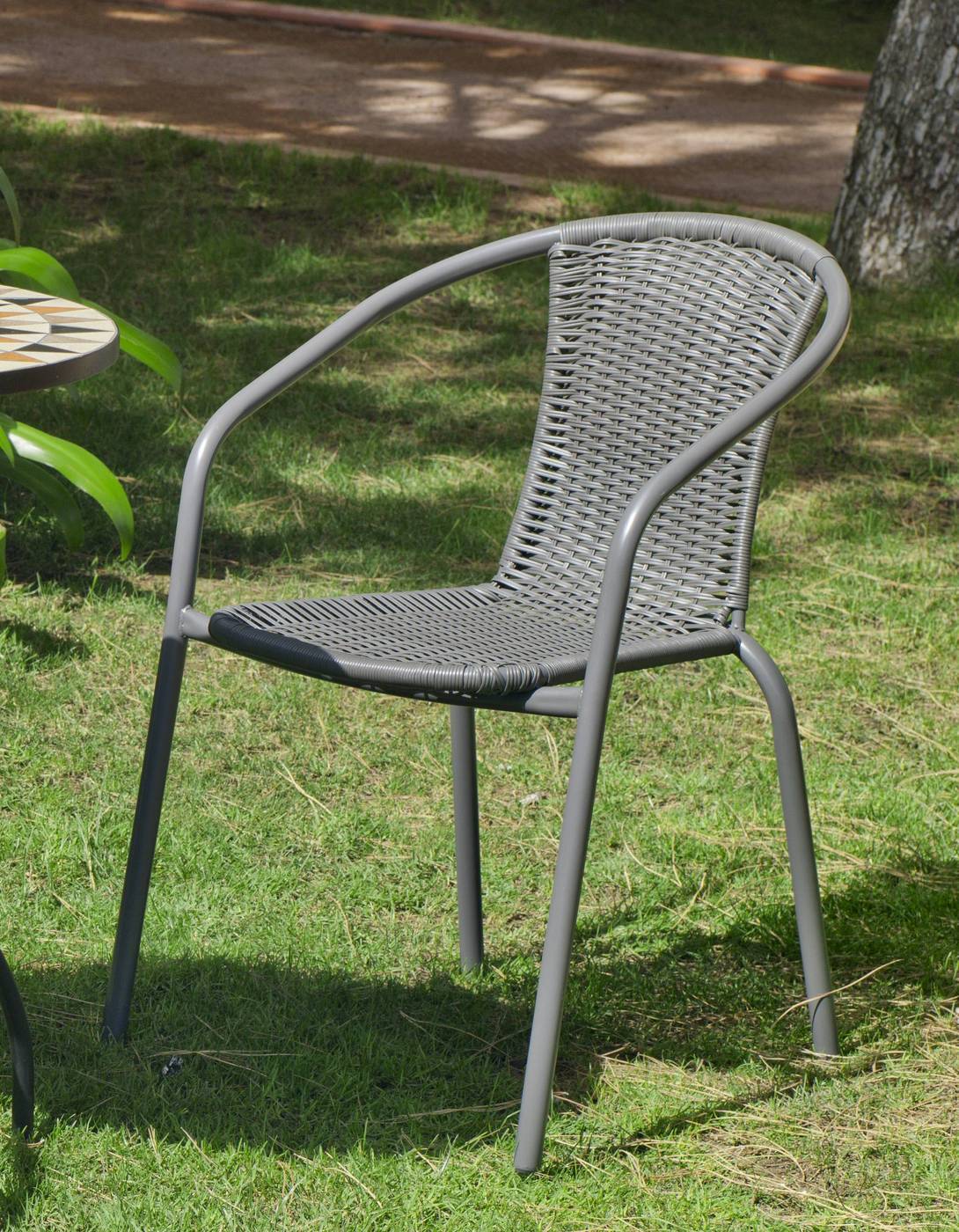 Set Acero Santana-90 - Conjunto de acero color antracita: mesa redonda con tablero de cristal templado de 90 cm. + 4 sillones apilables de wicker reforzado
