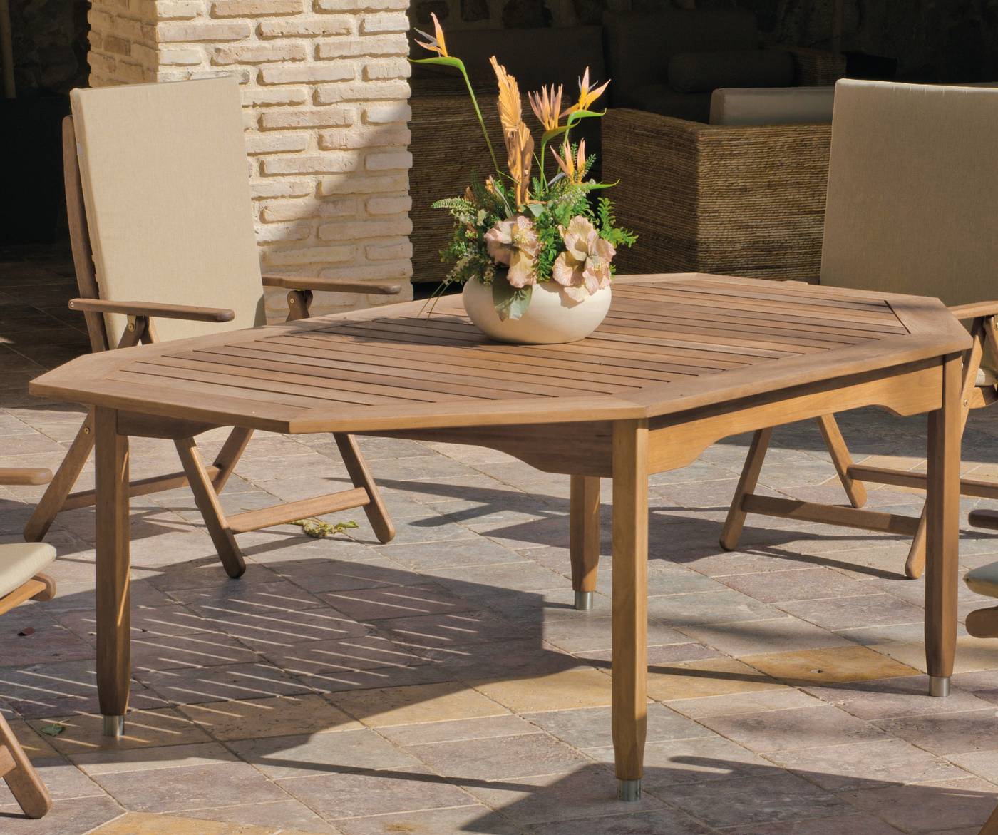 Set Madera Valera-200 - Conjunto de madera hardwood: mesa + 4 tumbonas + 4 cojines en dralón