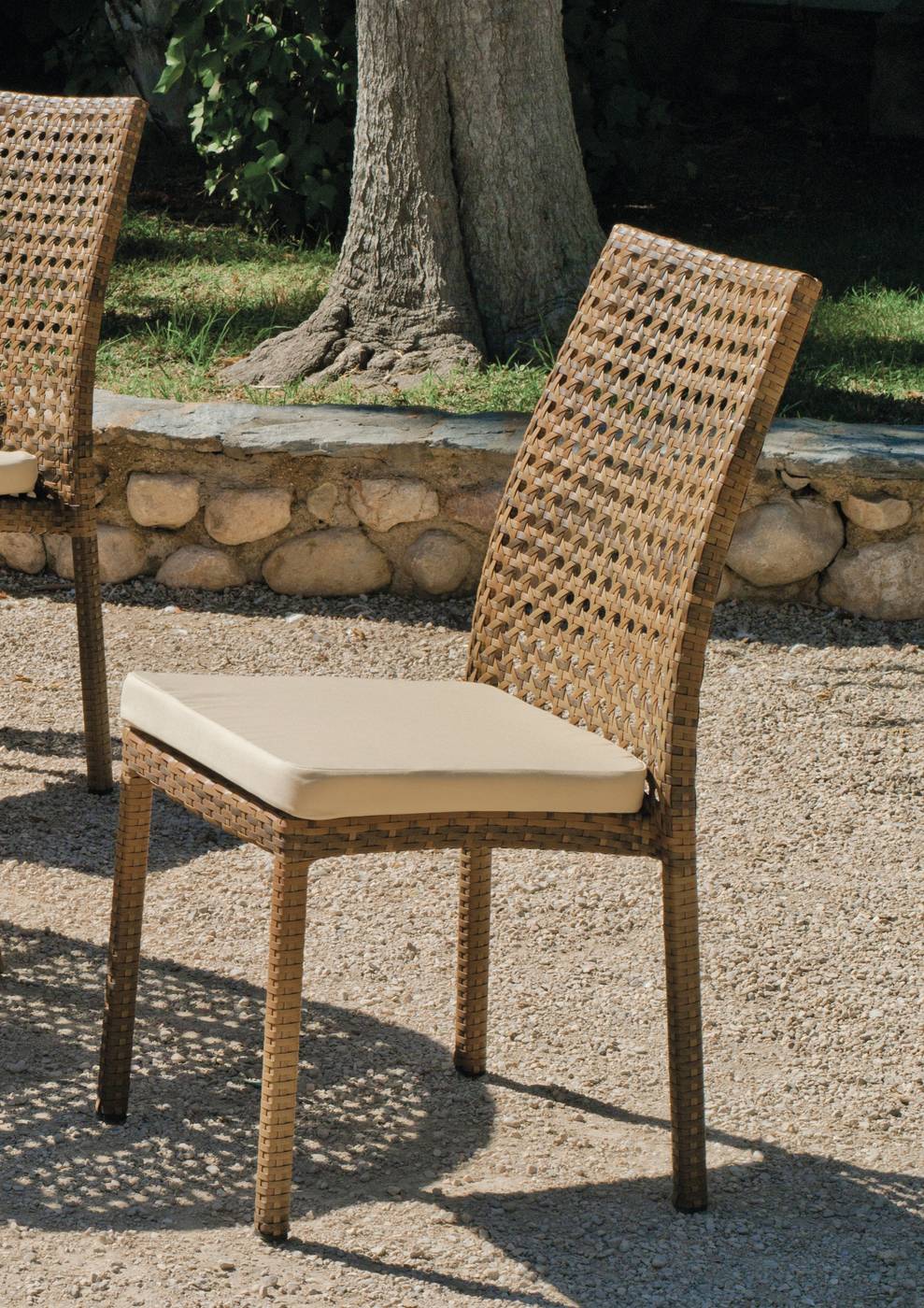Set Médula Luxe San Remo-180/6 - Conjunto médula sintética color ratán envejecido: 1 mesa comedor 180 + 6 sillas + cojines.