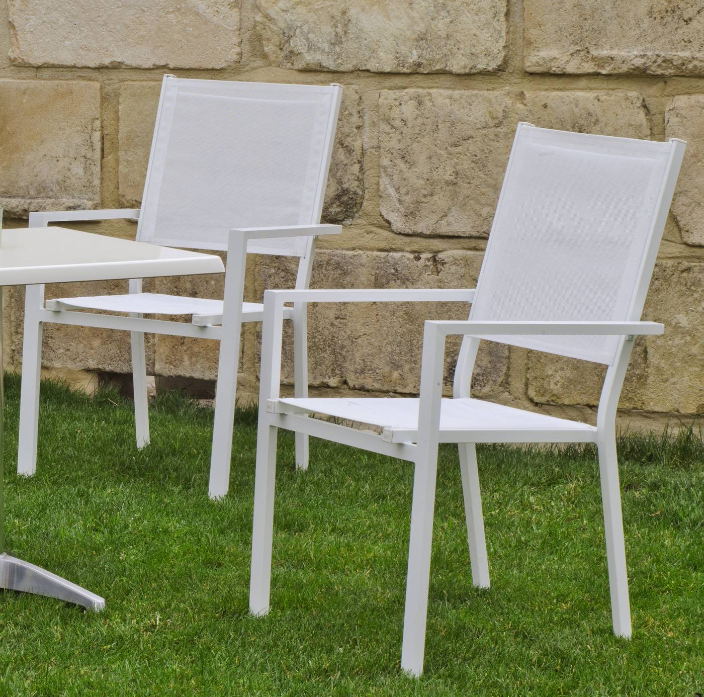 Set Aluminio Palma-Roma 200- 8 - Mesa rectangular de aluminio  con tablero lamas de aluminio + 8 sillones de textilen. Disponible en color blanco, antracita, champagne, plata o marrón.