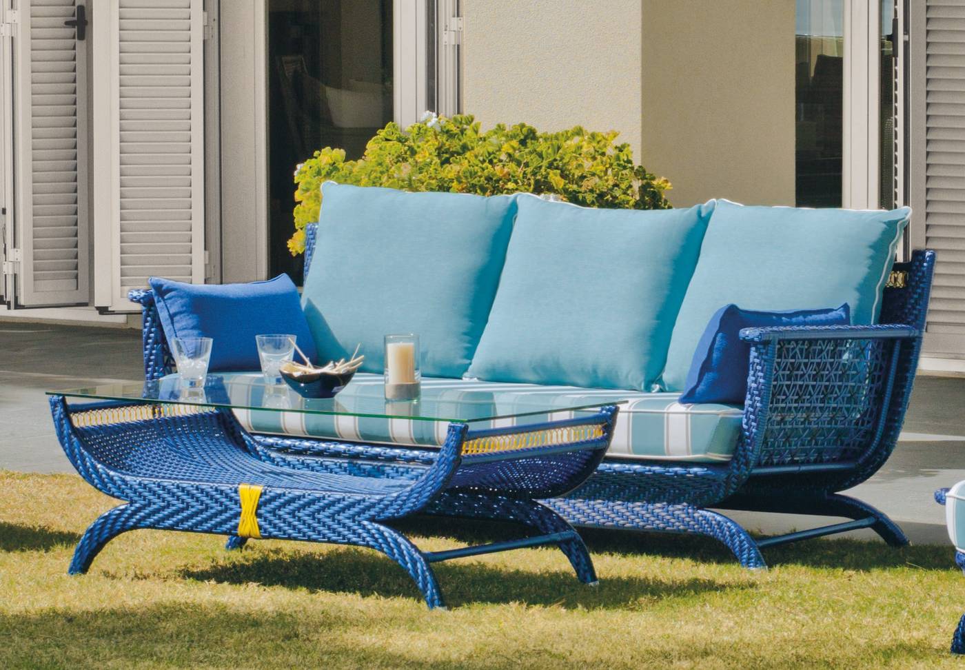 Conjunto Médula Luxe Saona-8 - Conjunto gran lujo de médula sintética color azul: 1 sofá 3 plazas + 2 sillones + 1 mesa de centro.