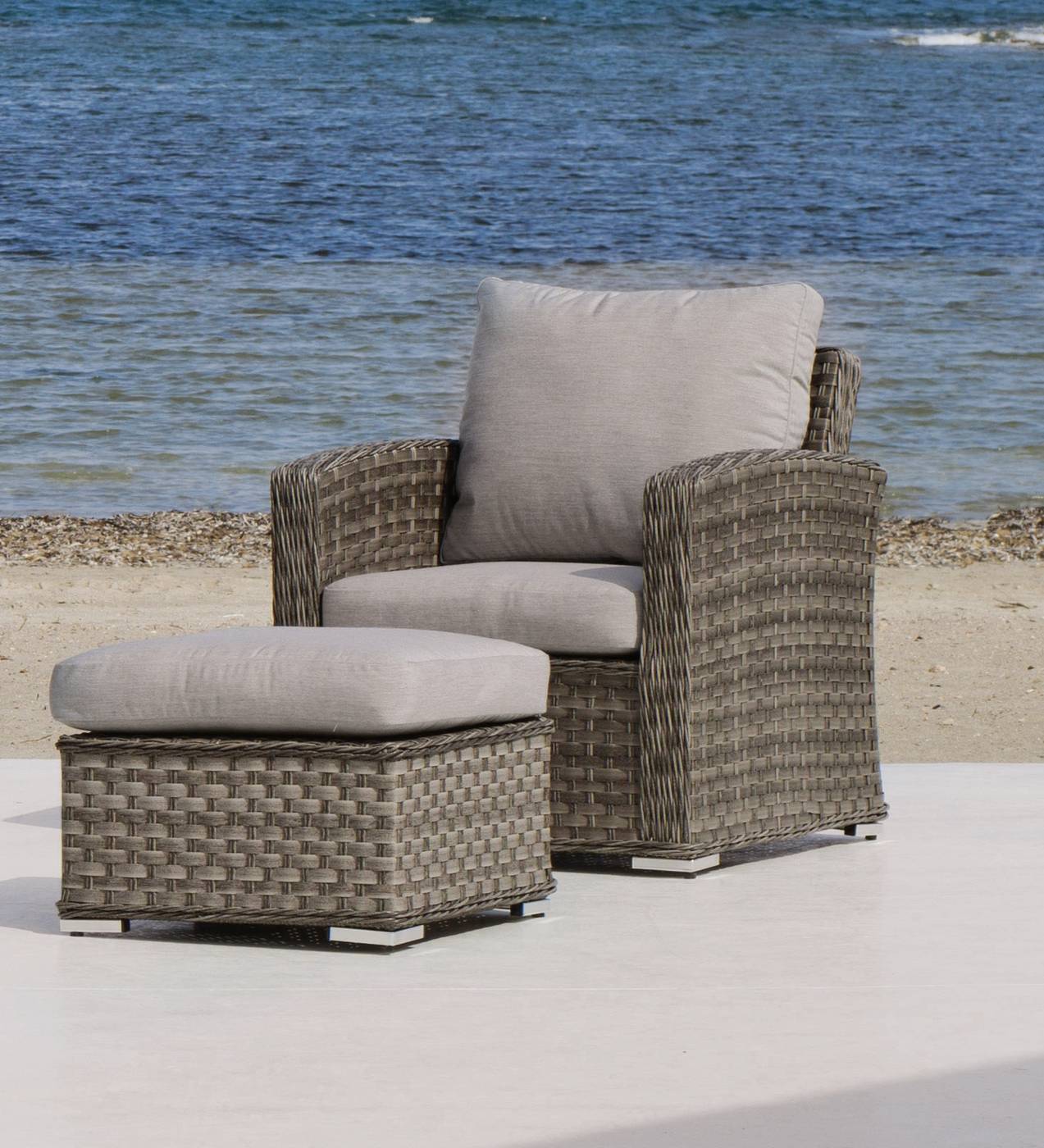 Set Médula Luxe Ocean-10 - 1 sofá de 3 plazas + 2 sillones + 1 mesa de centro + 2 reposapiés + cojines