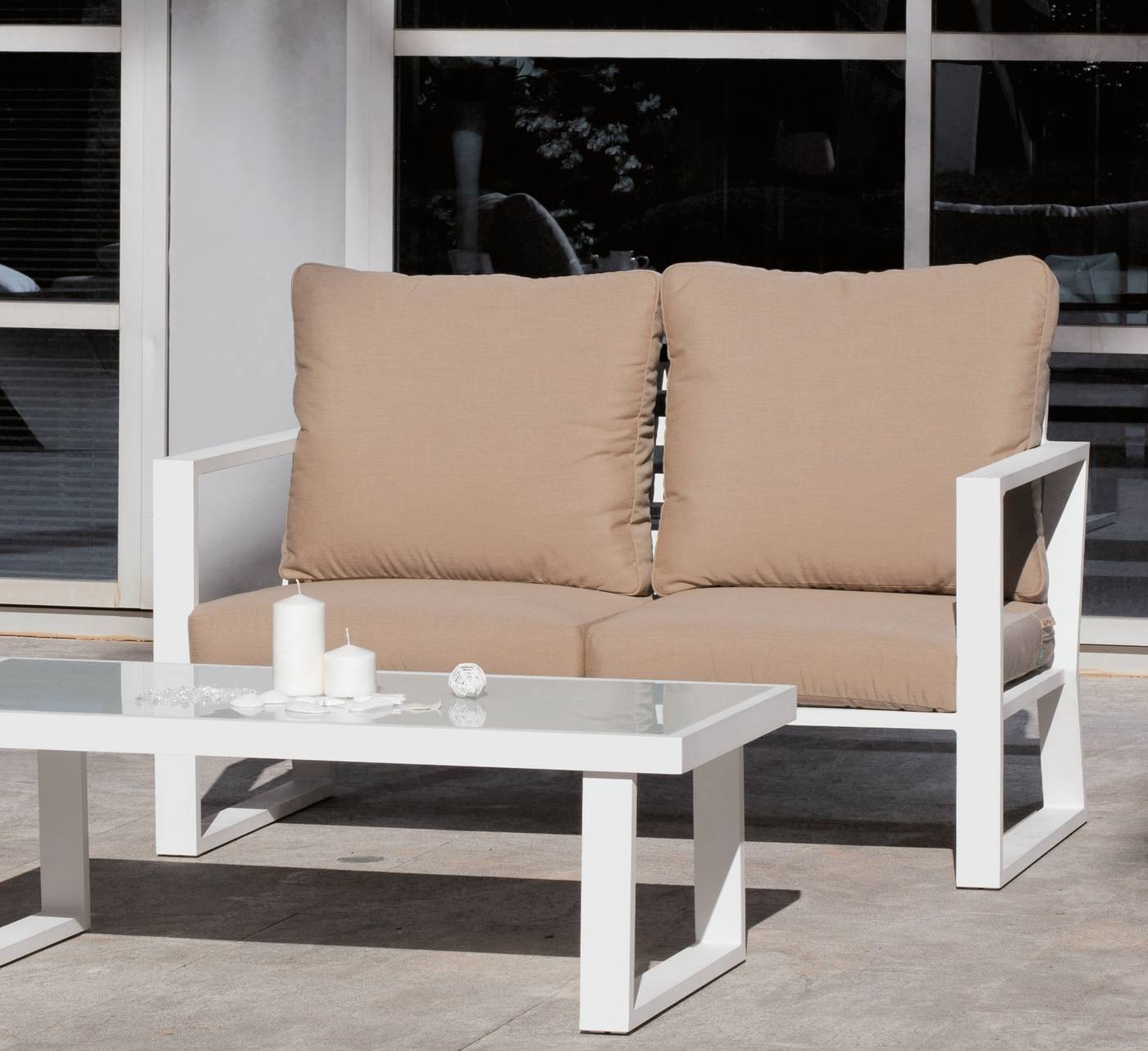 Set Aluminio Bolonia-7 - 1 sofá de 2 plazas + 2 sillones + 1 mesa de centro + cojines.