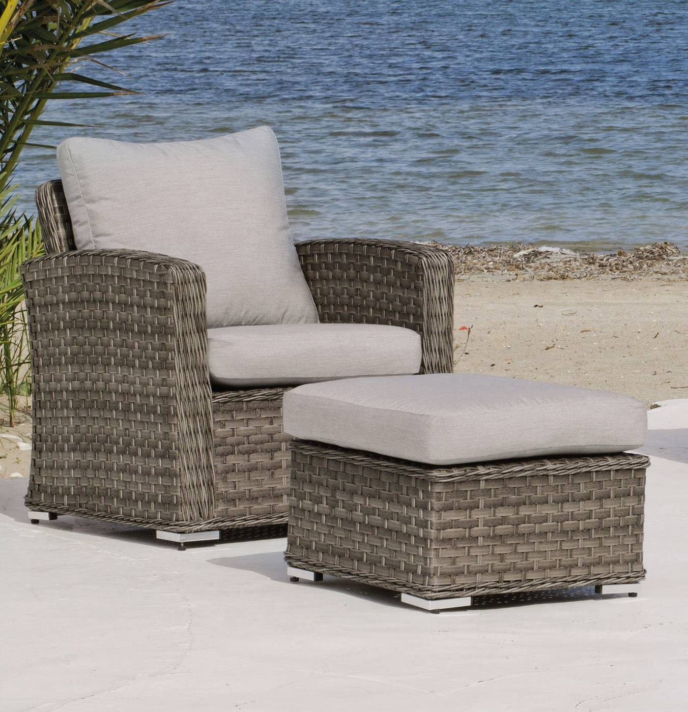 Set Médula Luxe Ocean-10 - 1 sofá de 3 plazas + 2 sillones + 1 mesa de centro + 2 reposapiés + cojines