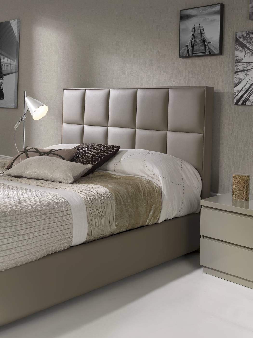 Cama Abatible LD Noa - Cama con canapé abatible tapizada en polipiel, tela o terciopelo, para cama de 150 cm, disponible en varios colores.