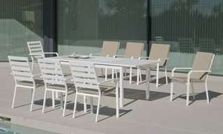 Set Aluminio PalmaExt-Caravel 220-8 de Hevea - Conjunto de aluminio luxe: mesa extensible 170-220 cm. + 8 sillones. Disponible en color blanco, antracita, champagne, plata o marrón.
