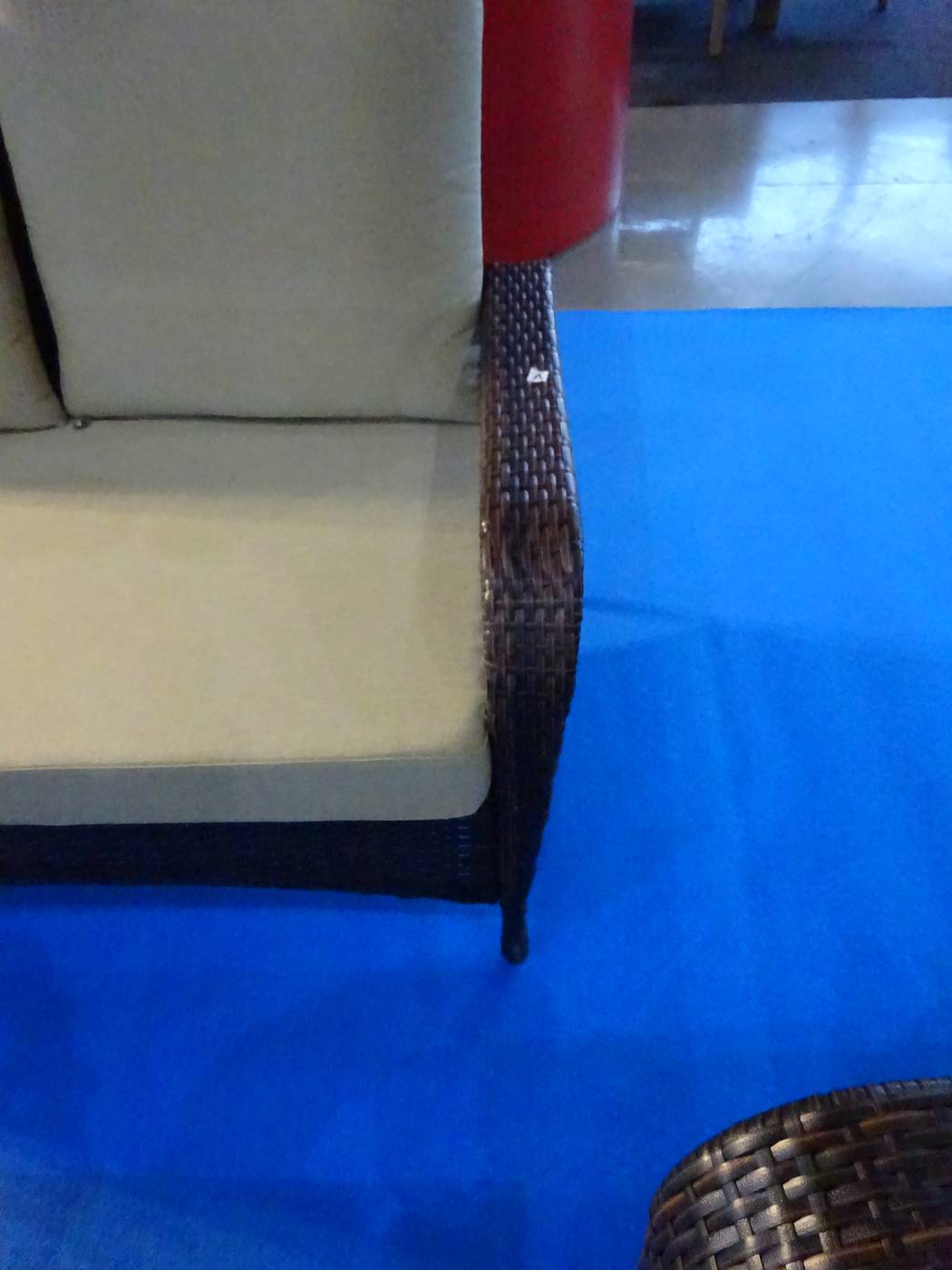 Conjunto Ratán Sint. Montreal-7 - Conjunto de ratán sintético desmontable: sofá 2 plazas + 2 sillones + mesa de centro + cojines