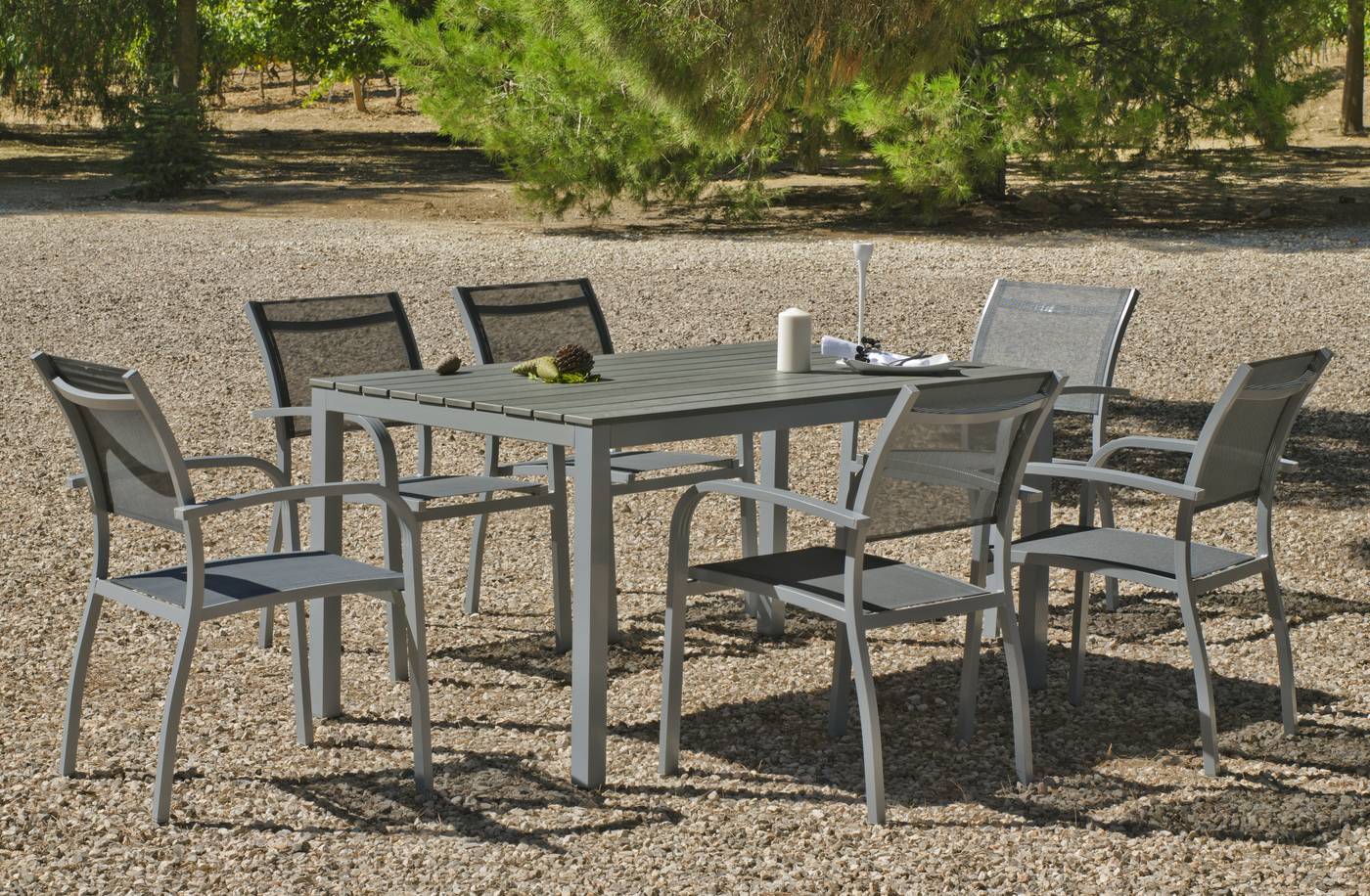 Conjunto aluminio color plata: mesa rectangular con tablero de 150 cm. de  poliwood + 4 sillones de alumnio y textilen
