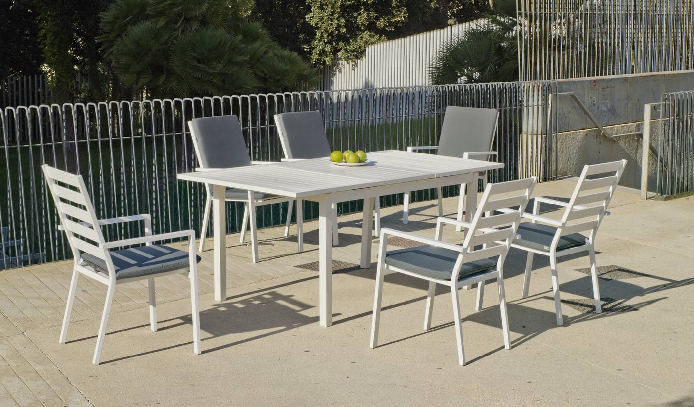 Set Aluminio Palma-170/220 Ext. + 8 sillas - Mesa rectangular extensible de aluminio  con tablero lamas de aluminio + 8 sillas de aluminio. Disponible en color blanco, antracita, champagne, plata o marrón.