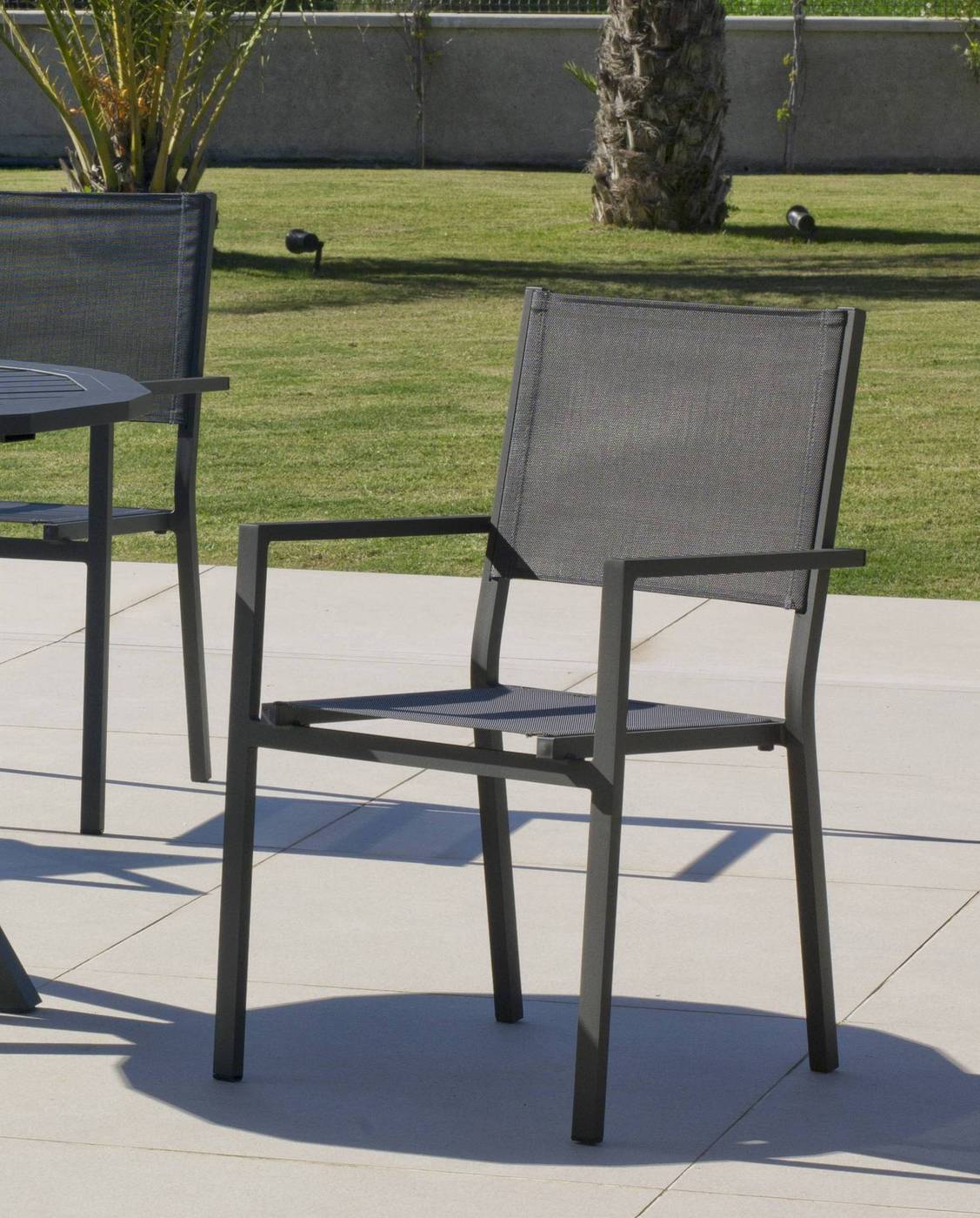 Set Aluminio Córcega 160-4 - Conjunto aluminio para jardín: Mesa rectangular 160 cm + 4 sillones de textilen. Disponible en color blanco, plata y antracita.