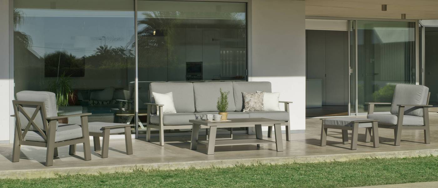 Set Aluminio Luxe Eliat-8 - Lujoso conjunto de aluminio: 1 sofá de 3 plazas + 2 sillones + 1 mesa de centro + cojines. Estructura de color blanco, antracita o champagne.