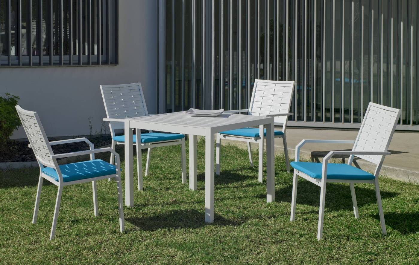 Set Aluminio Palma-Augusta 90-4 - Conjunto de aluminio luxe para jardín o terraza: Mesa cuadrada 90 cm. + 4 sillones. Disponible en color blanco, bronce, antracita y champagne.